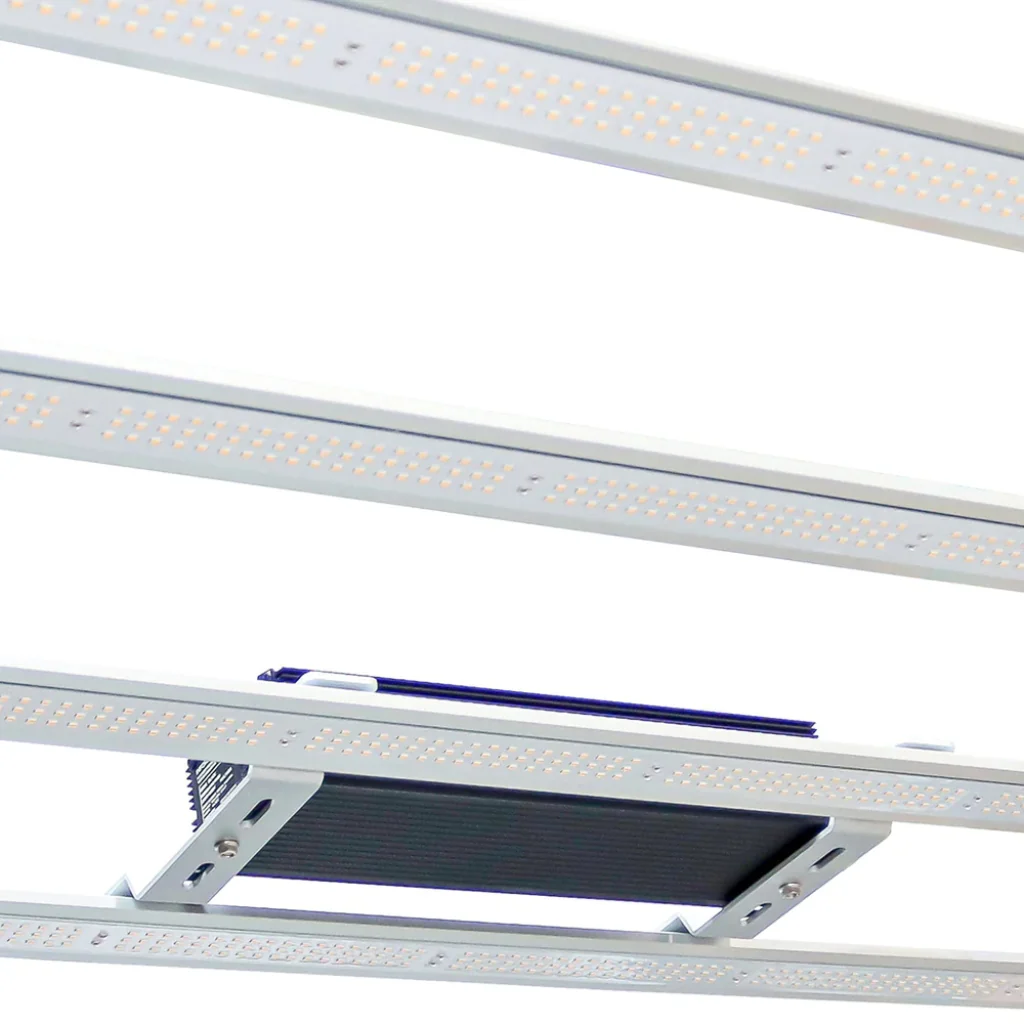 Omega Black 720w LED Grow Light 3.2 - Image 6