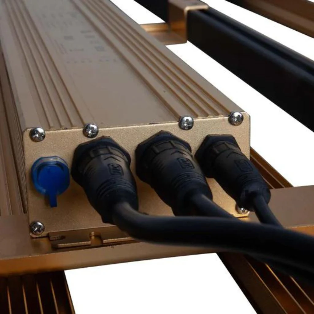 Omega Infinity 1000w Pro LED Grow Light - Image 6